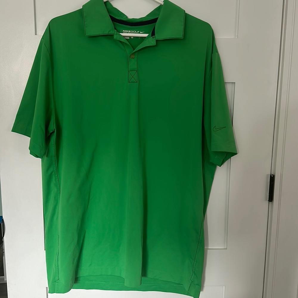 NikeGolf Tour Performance Golf Tee Dri-Fit